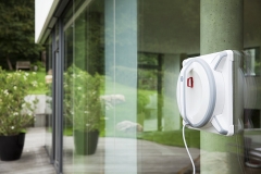 Ecovacs-Winbot-W930-2